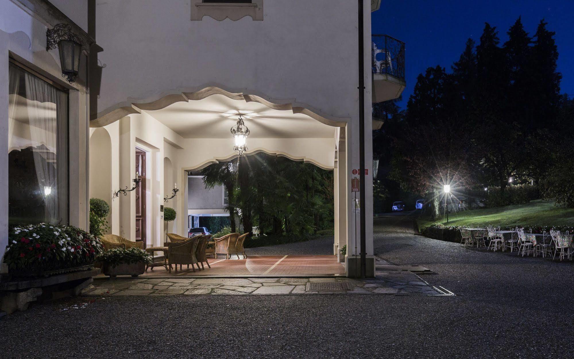 فندق Lake Maggioreفي  Du Parc المظهر الخارجي الصورة