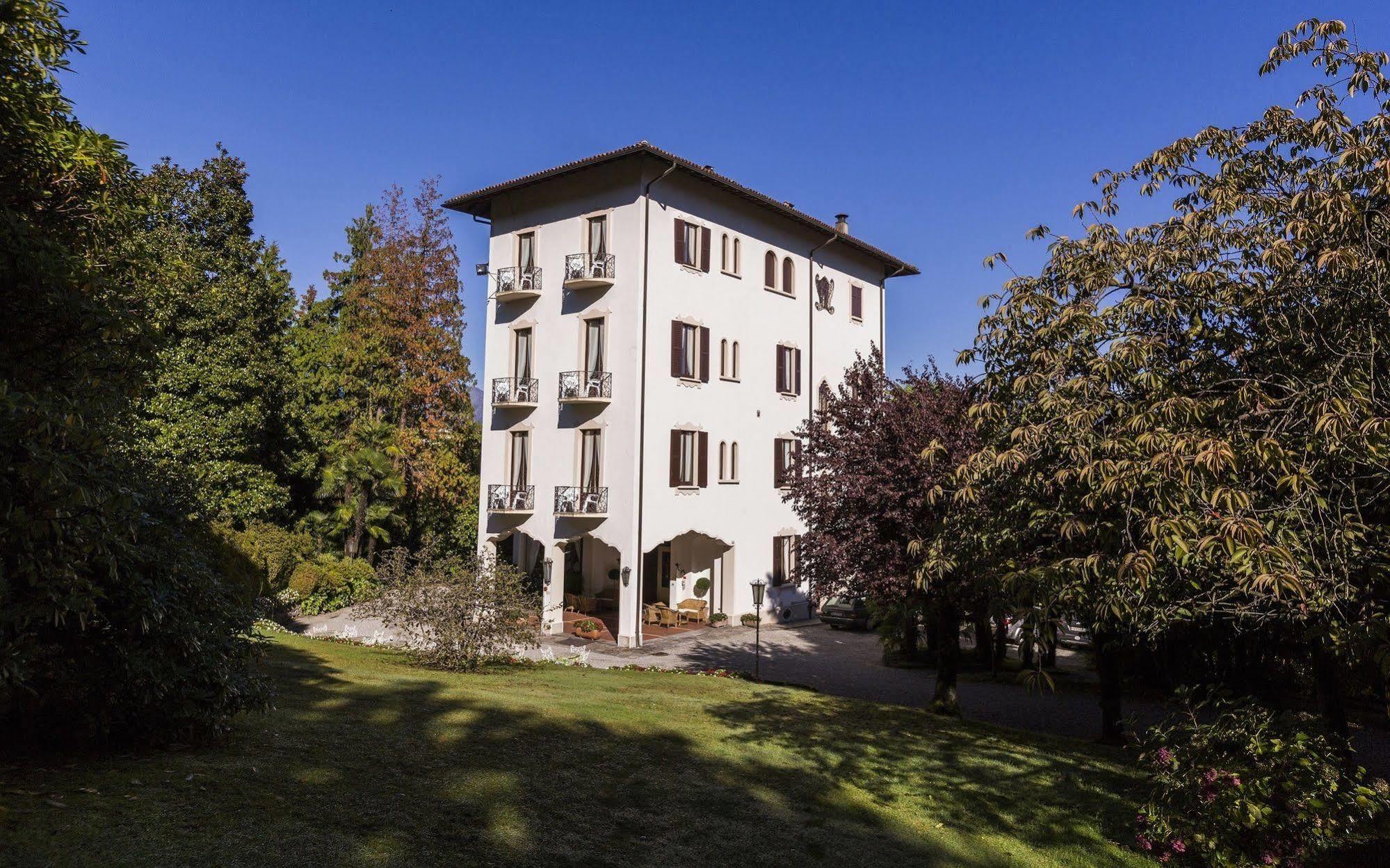 فندق Lake Maggioreفي  Du Parc المظهر الخارجي الصورة